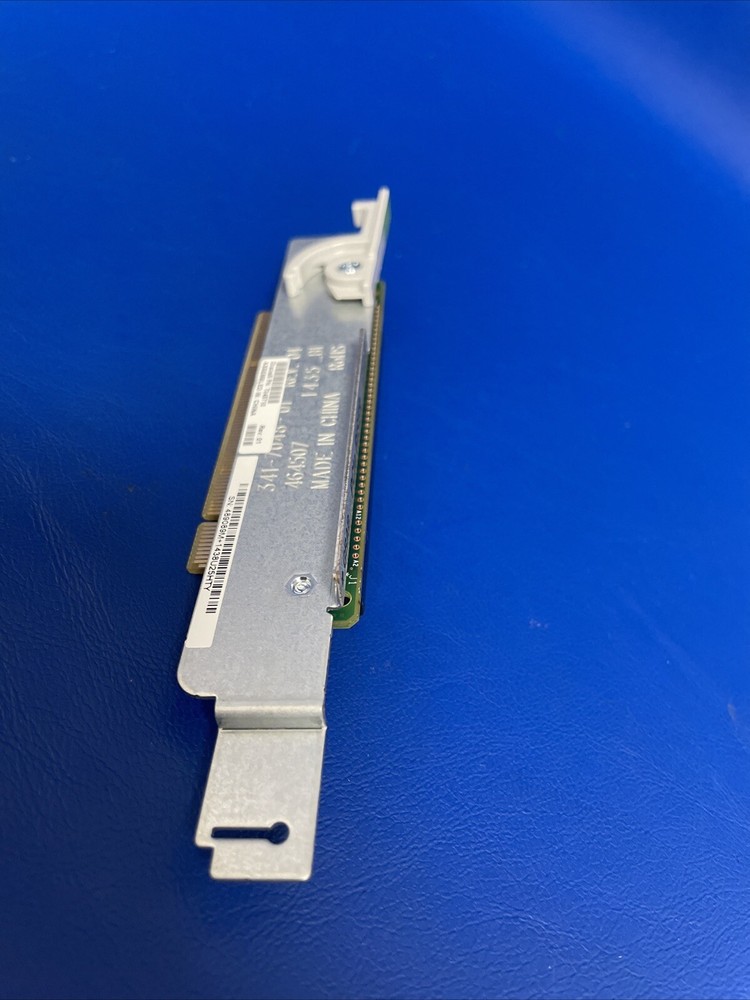 NICE SUN ORACLE SLOT PCI-E RISER BOARD ASSEMBLY 7048710