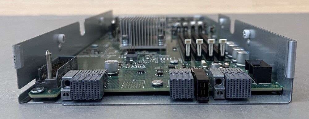 EMC 303-365-001E-01 Isilon Board