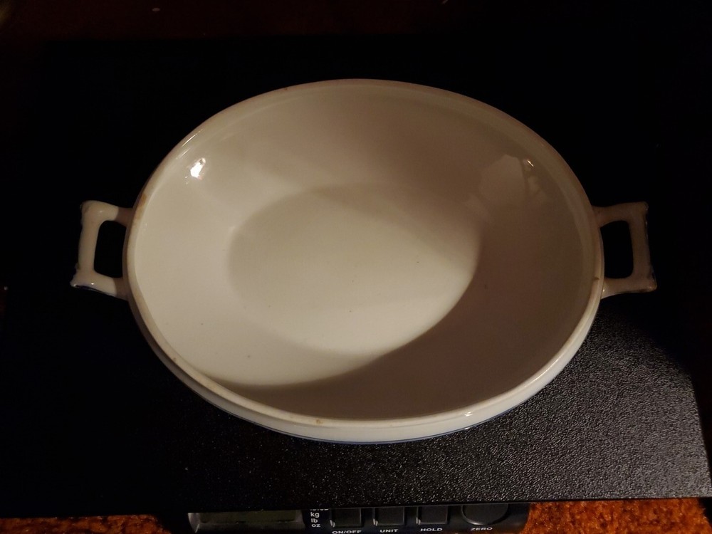Grindley Clover Flow Blue Oval Covered Casserole