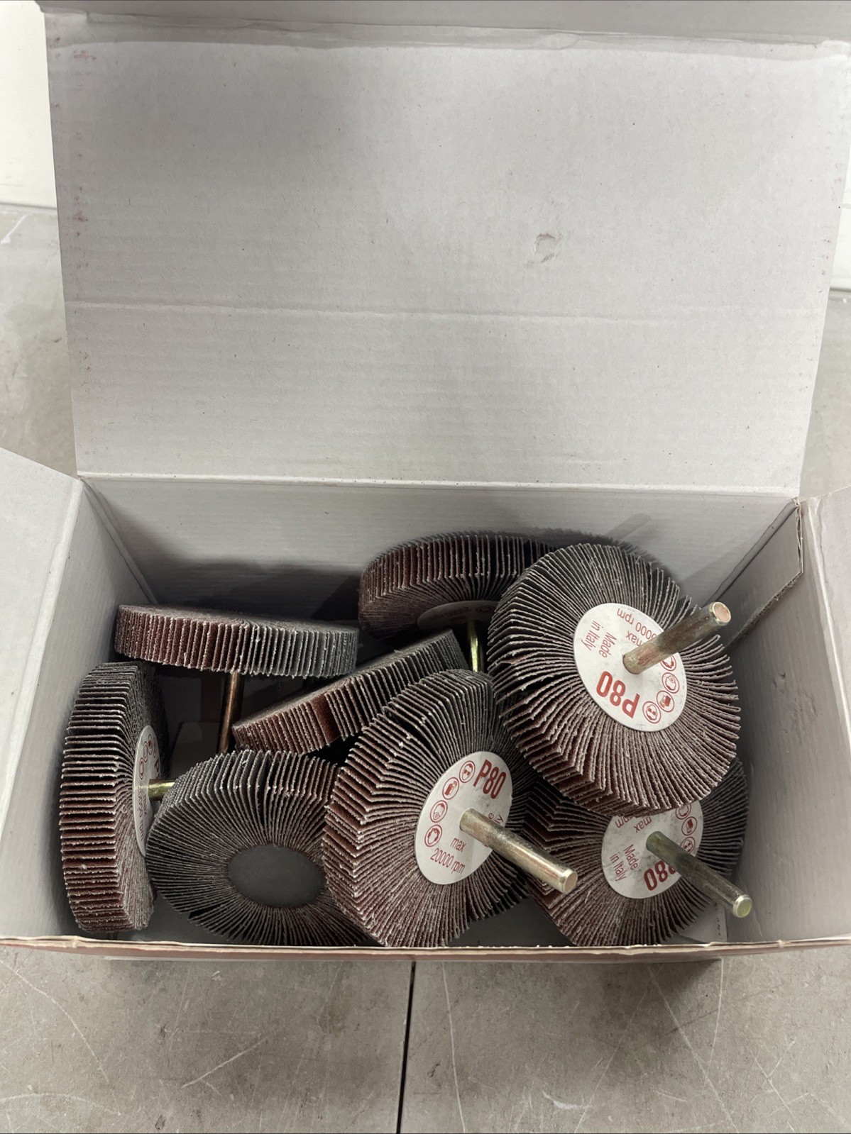 bibielle abrasive technologies rg5456 3x1/2x1/4 A 080 flap disc. 10 Pack