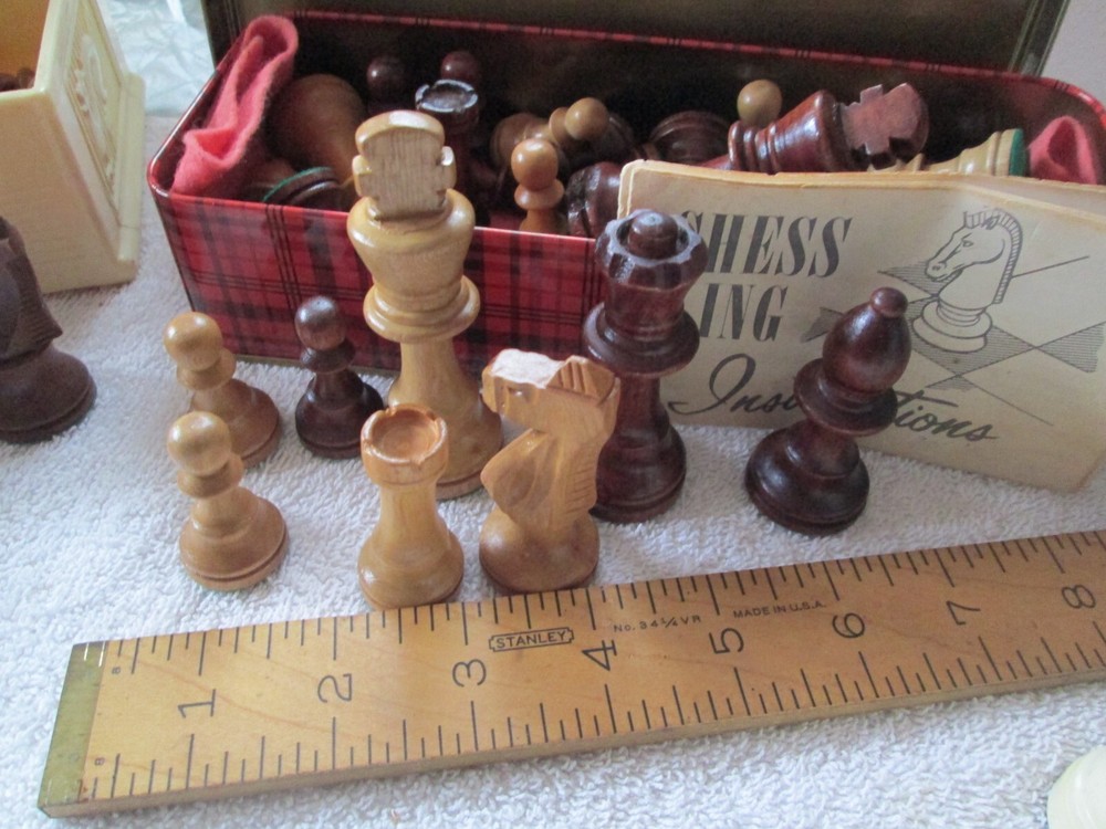 5 Chess Sets - All Complete Except for 1 - Exc. Cond