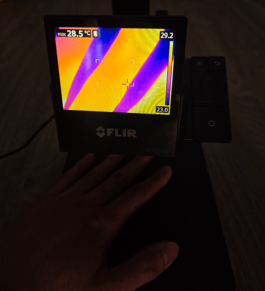 FLIR ETS320 - Thermal Imaging Camera High Sensitivity