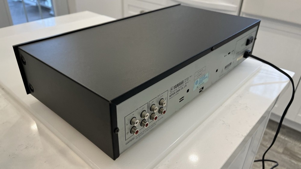 YAMAHA GE-30 FREQUENCY EQUALIZER perfect working 120v
