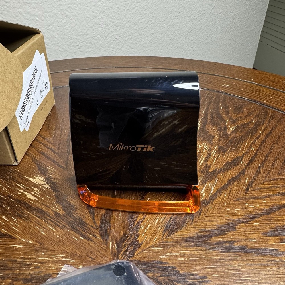 MikroTik RB931-2nD hAP mini Wireless Router Bundle w/ Power Adapter Box