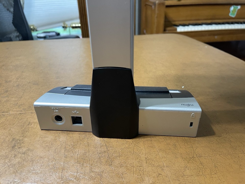 Fujitsu Scansnap SV600 Document Scanner