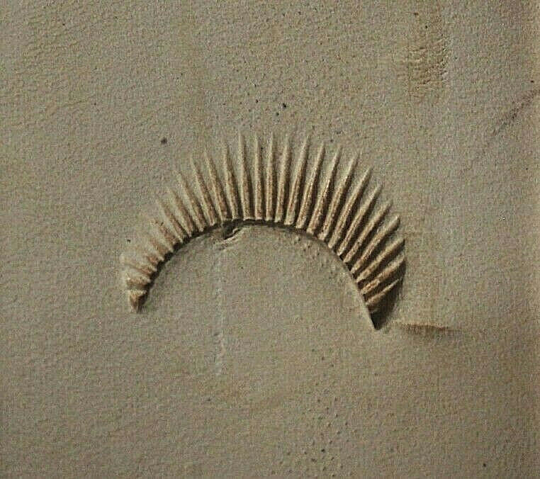 * Tandy Leather CRAFTOOL Stamping Tool - CAMOUFLAGE - C454