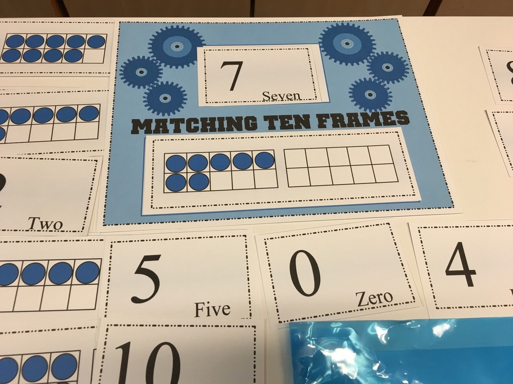 0-10 Matching Ten Frames Learning Center- Laminated - Math Mats
