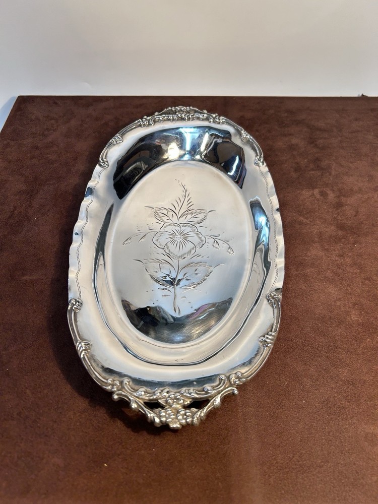 Pairpoint Silver Plate Serving Tray Floral Engraved Pattern 357 Oval Victorian