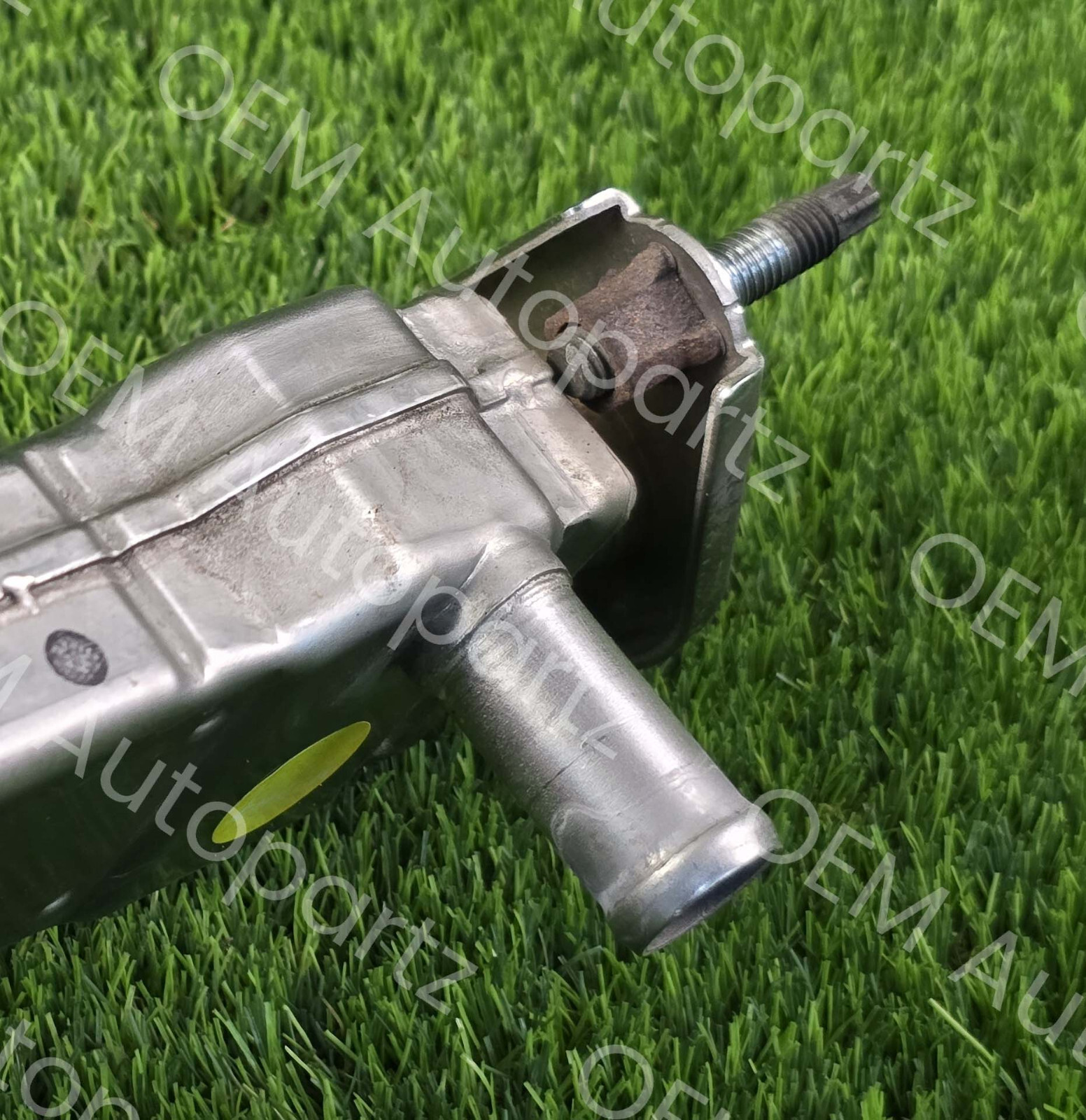 Toyota Prius 2011-2017 25601-37010 EGR Pipe Fits Prius V 2012-2017, Lexus CT200H