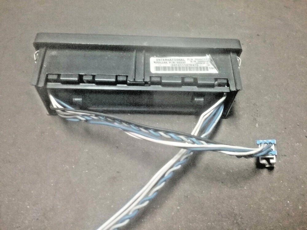 INTERNATIONAL SWITCH PANEL 3549776C4 , 32237