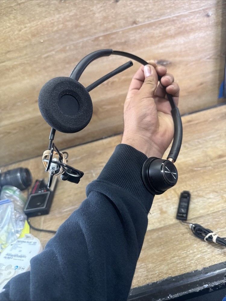 Plantronics Encore Pro HW520 Binaural Headset + Poly DA85-M USB Audio Processor