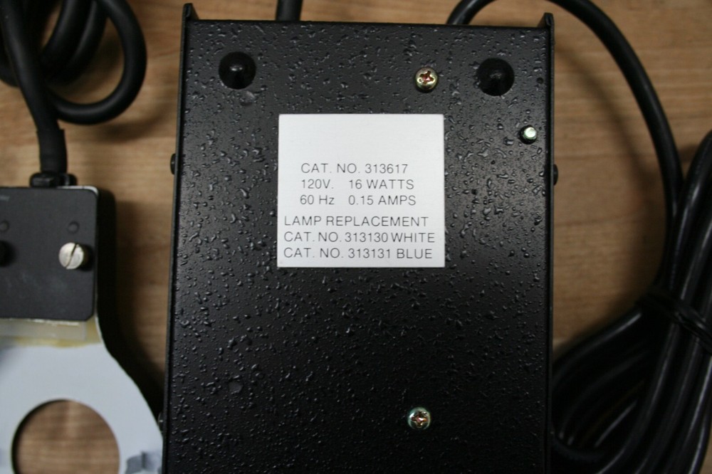 Microscope Illuminator Japan Model 313617 115VAC Missing Lamp