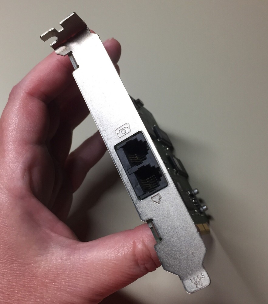 Vintage US Robotics Analog Modem USR5610B