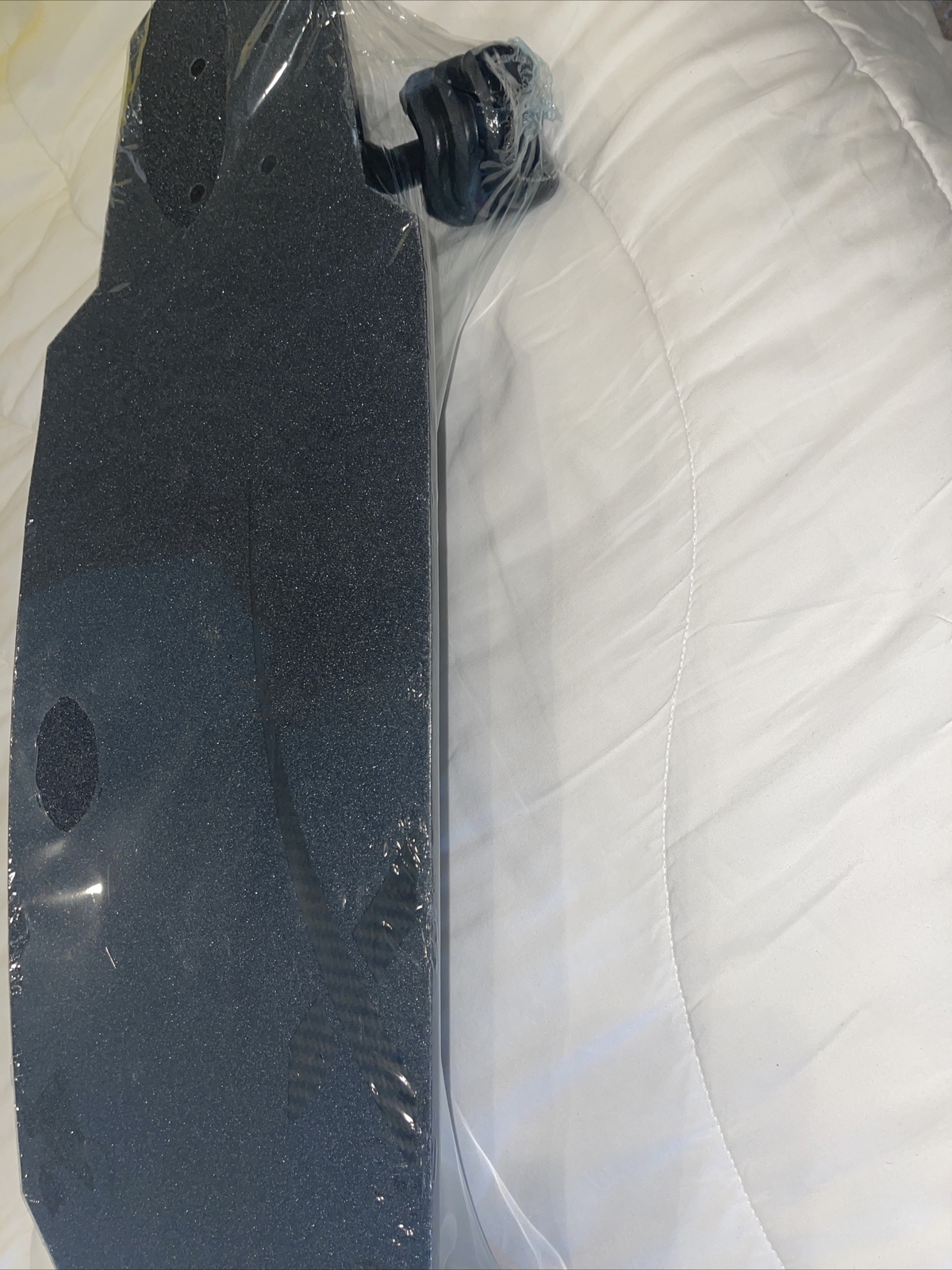 SpaceX- SEALED SKATEBOARD RARE ONLY 300 Made, Carbon From Rocket elon starship