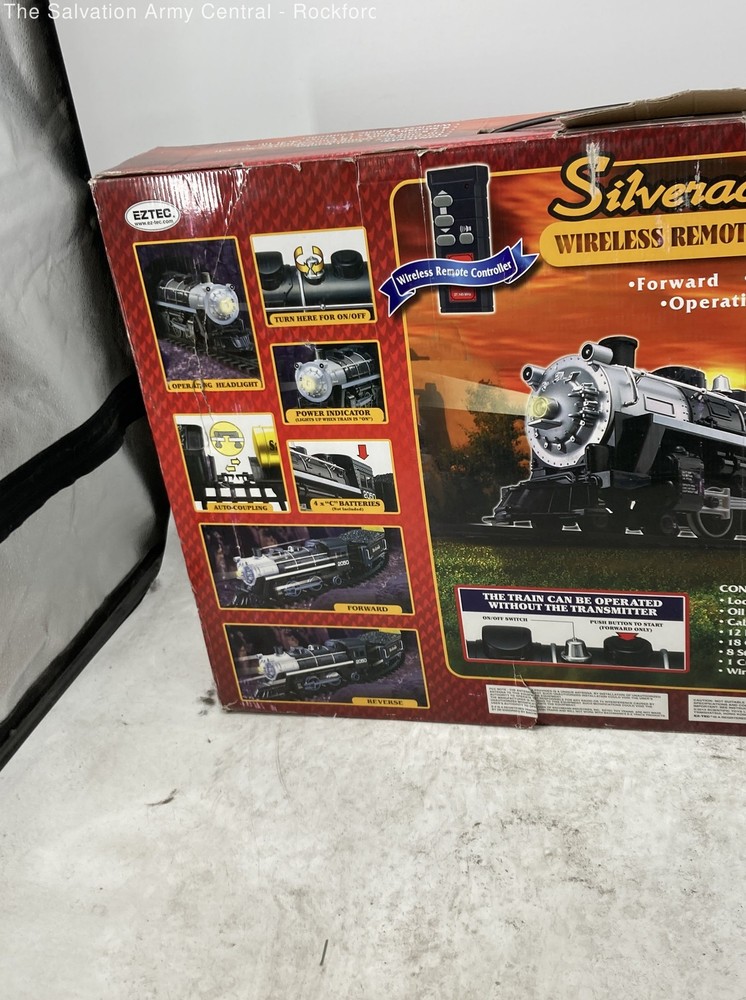 Eztec 25 Feet Track Silverado Express Wireless Remote Control Train Set