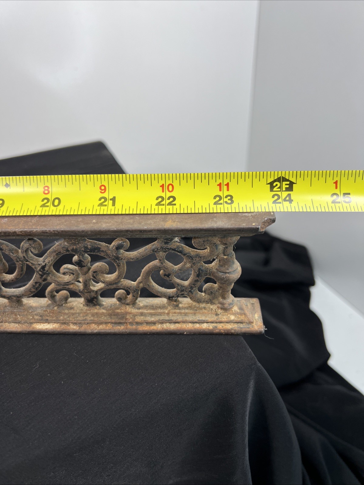 24" The Davis Level & Tool Co Cast Iron Level PAT May 29, 1877 1883 Ornate Old