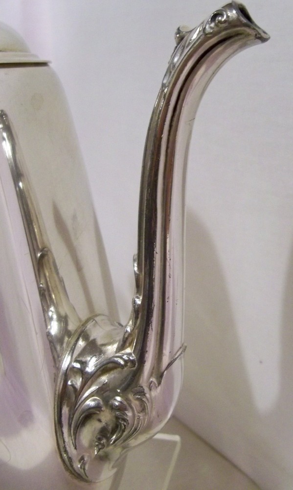 Wm ROGERS SILVER PLATE COFFEE POT SPRING FLOWERS #101