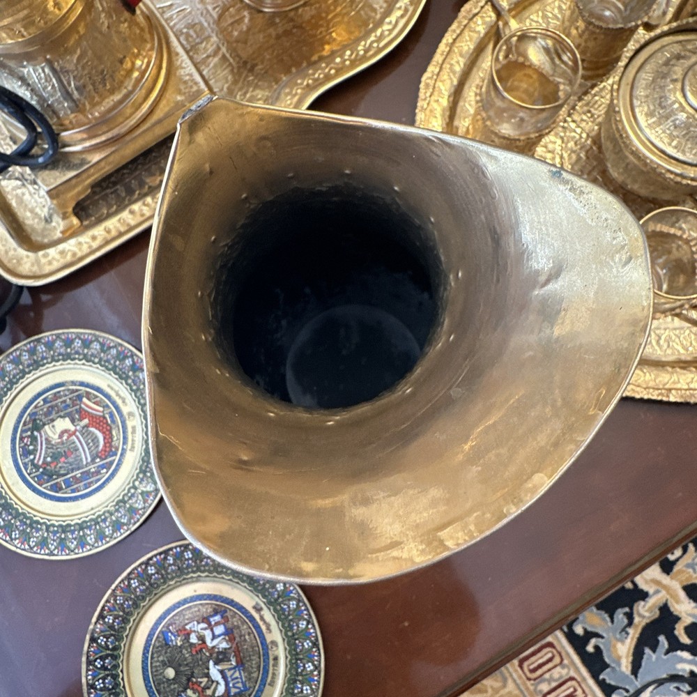 SAMOVAR