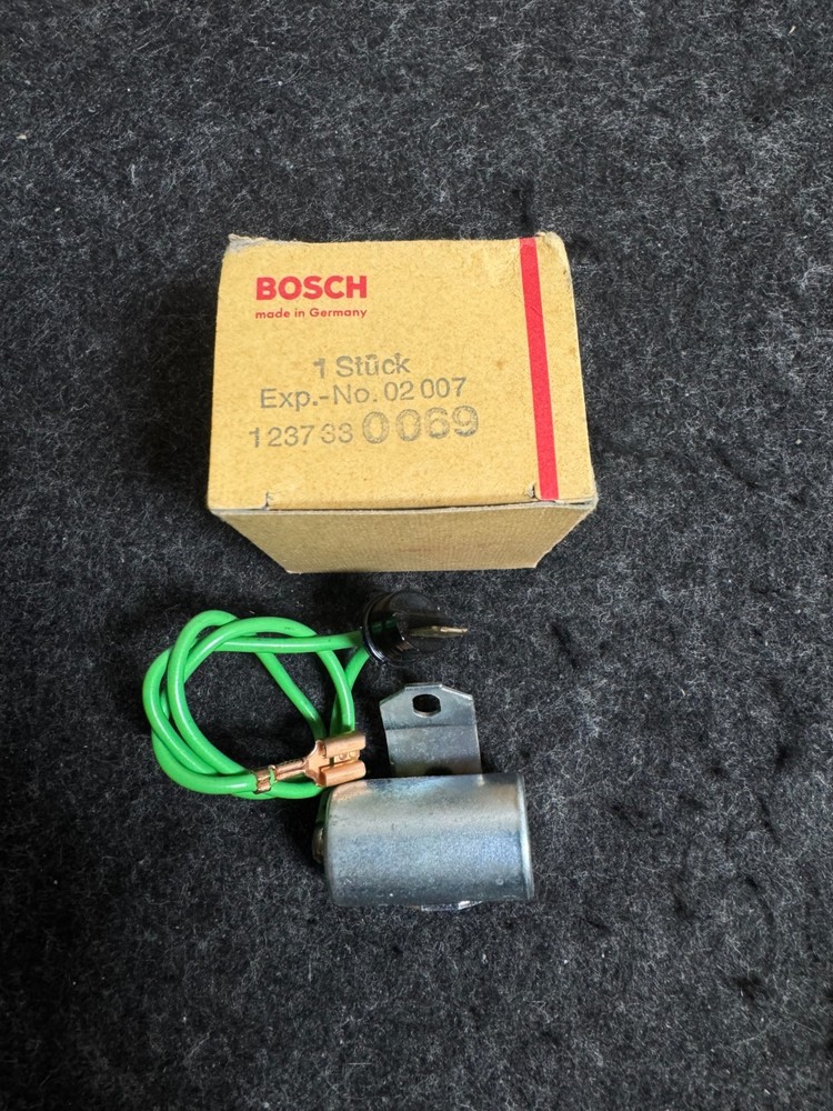 NOS Genuine Bosch Ignition Condenser 02007 - 1237330069