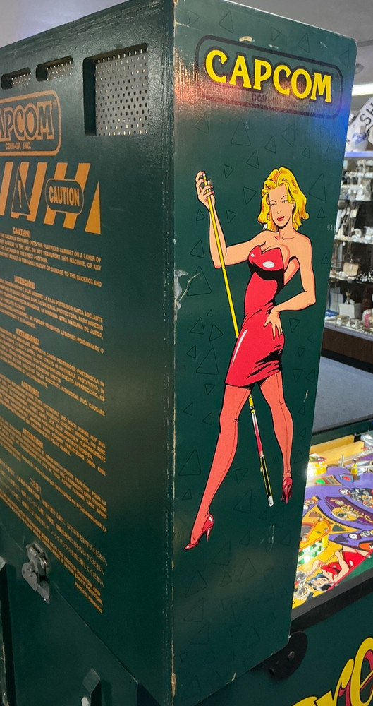 Refurbished Capcom Breakshot Pinball Machine Pool Themed