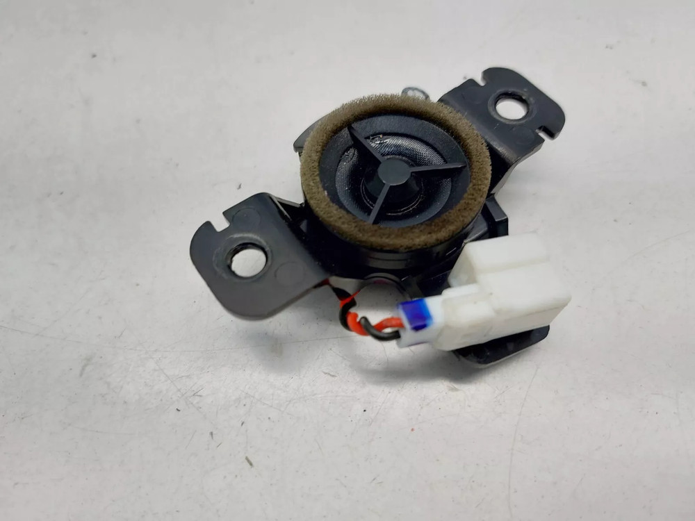 KIA CEED MK2 TWEETER SPEAKER RIGHT DRIVER SIDE 2018 96311-A2000