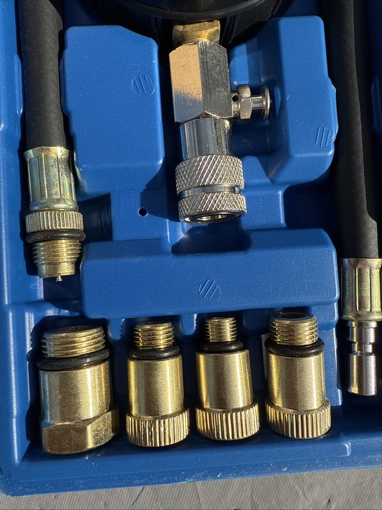 Engine Cylinder Compression Gauge Tester Kit Gas Engine Diagnostic Testing Tool.