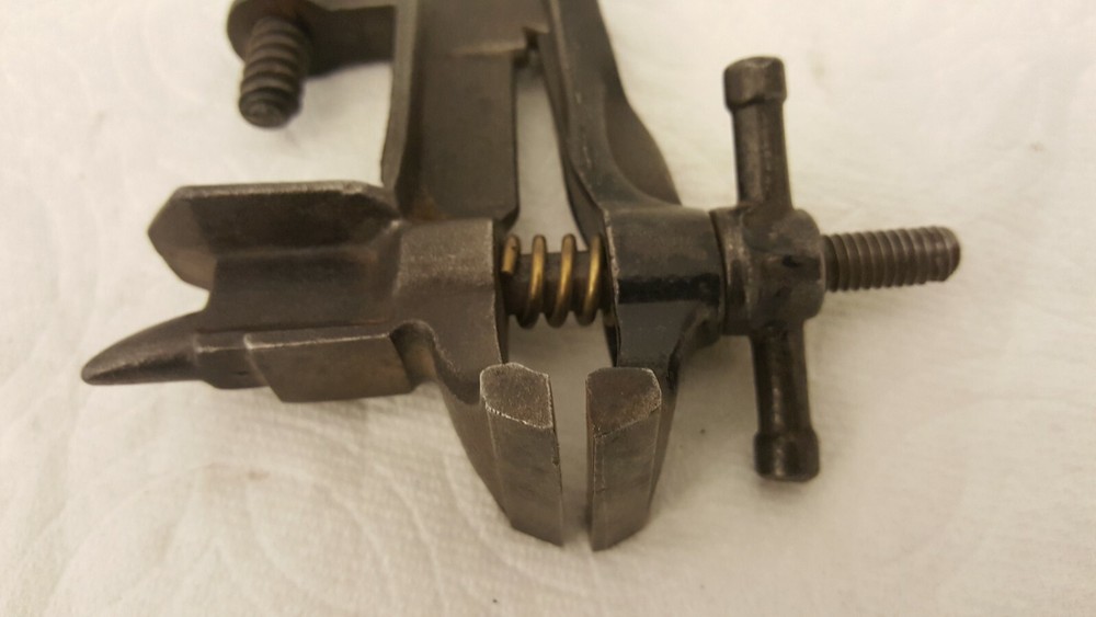 Antique tiny tabletop anvil vise small