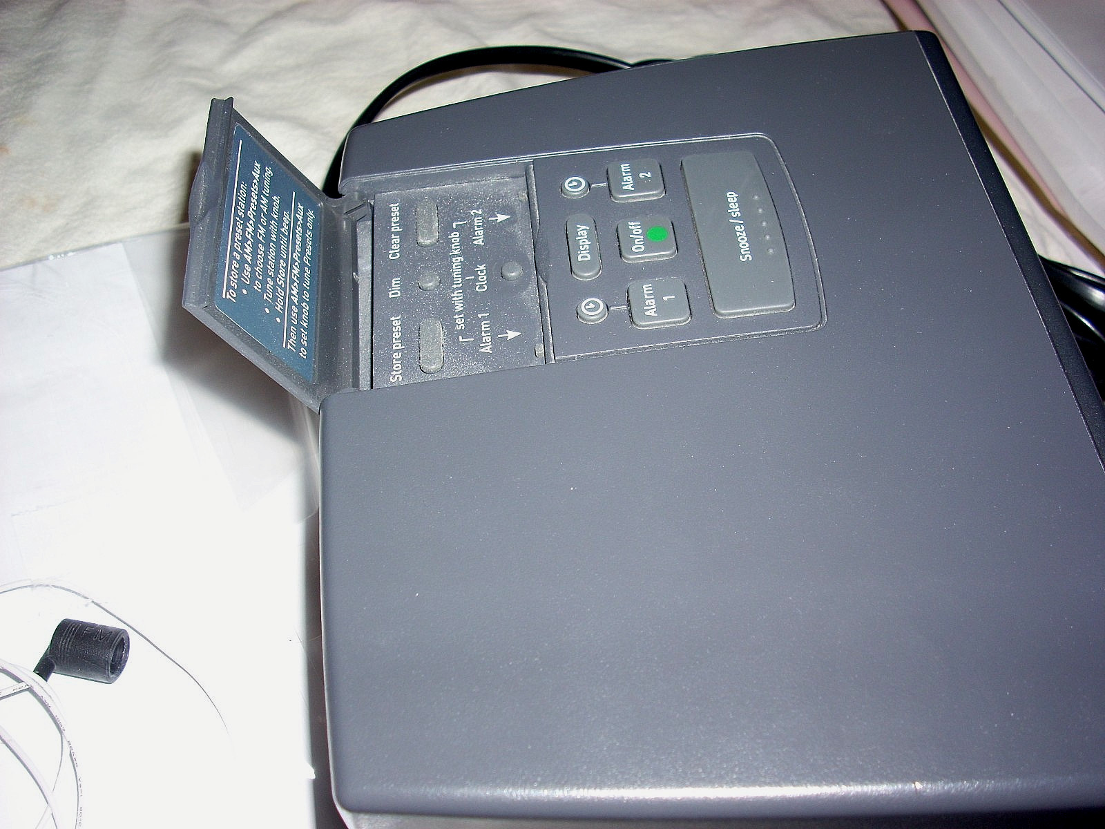 New In Opened Box Boston Acoustics Recepter HD AM FM Alarm Clock Radio w/Antenna