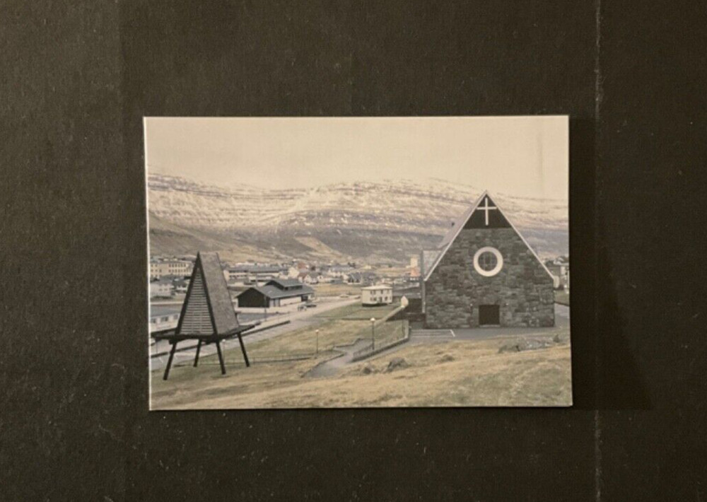 Faroe Islands Scott #311a never hinged