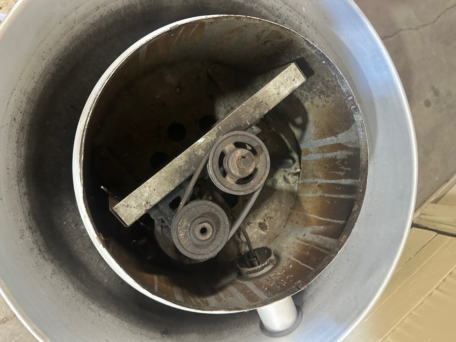 "PENN VENTILATION" H.D COMMERCIAL ROOFTOP EXHAUST/UPBLAST FAN