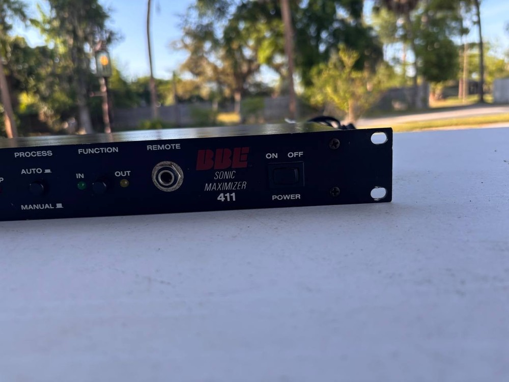 BBE Sonic Maximizer 411 Dynamic Range Processor Working Fast Shipping PH9