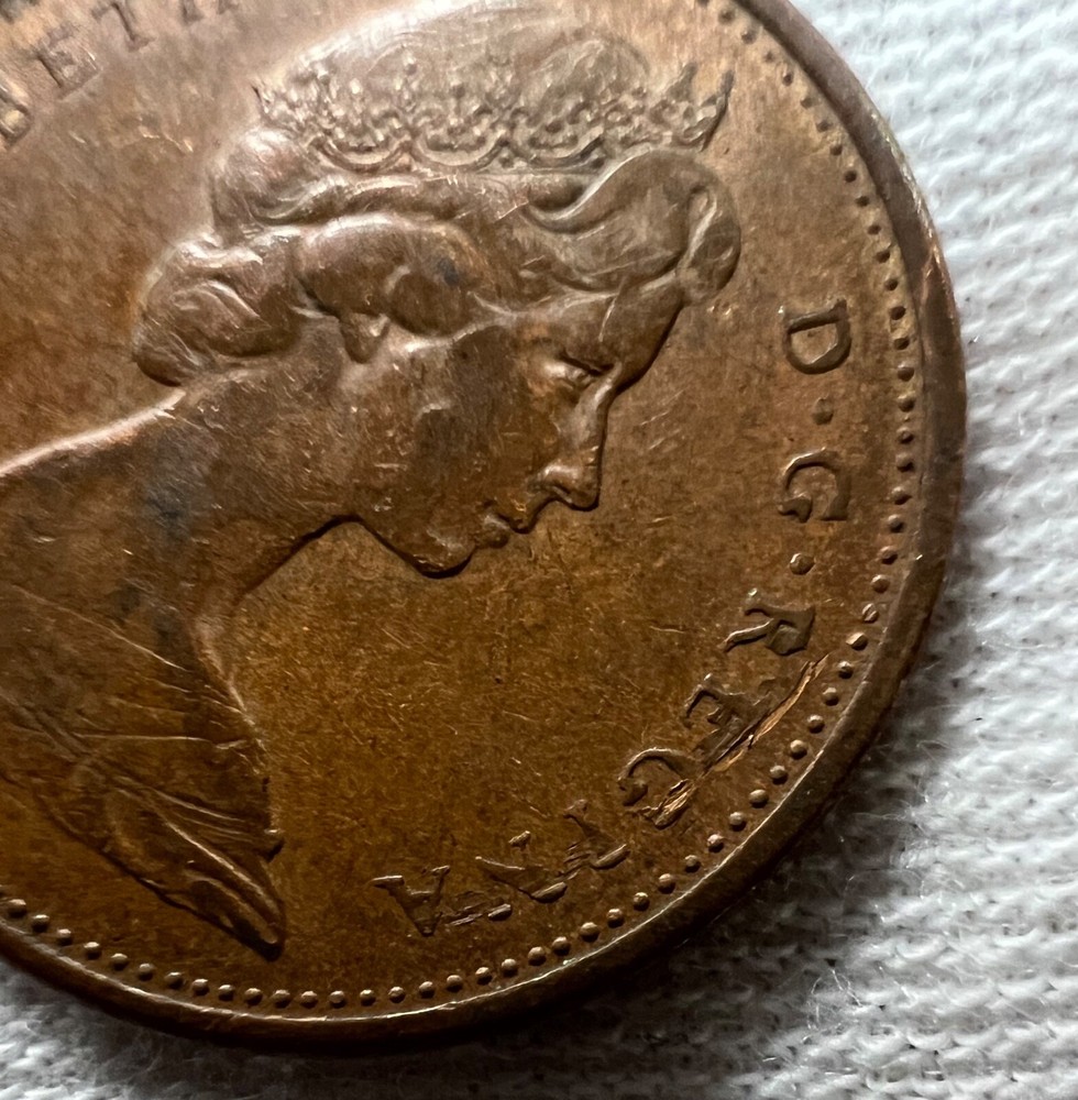 Strike Error - 1965 Canada 1 Cent - Pointed 5, Small Beads