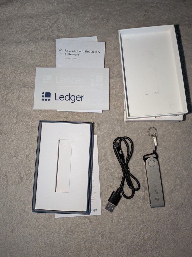 Ledger Nano X Bluetooth Enabled Crypto Hardware Wallet