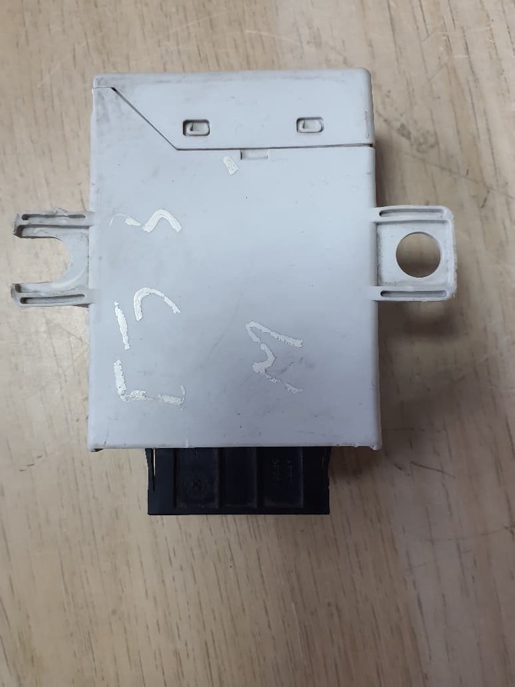 BMW Immobilizer Control Unit 6941985 E53 X5, E83 X3, and E85 Z4