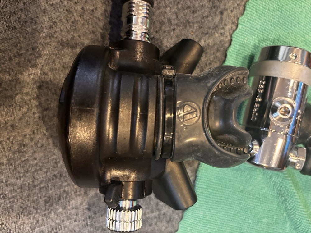 Apeks TX50 Regulator - Pre-owned