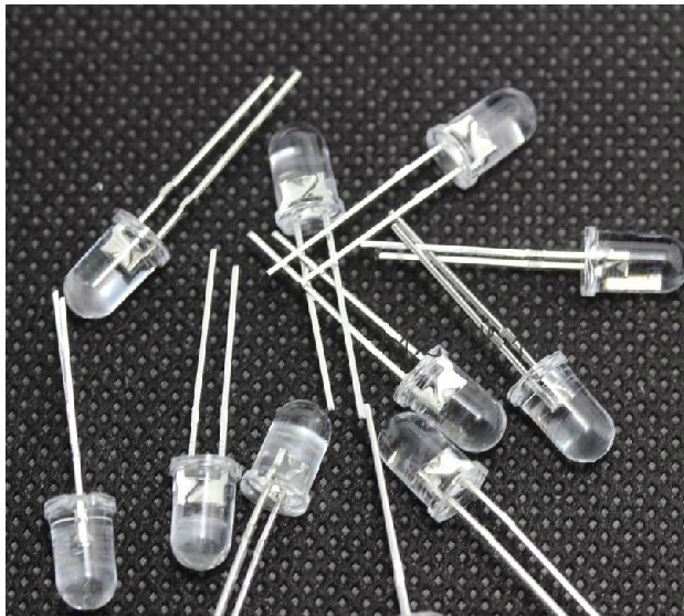 500 pcs F5 5mm Blue Round Superbright LED Light NEW L8