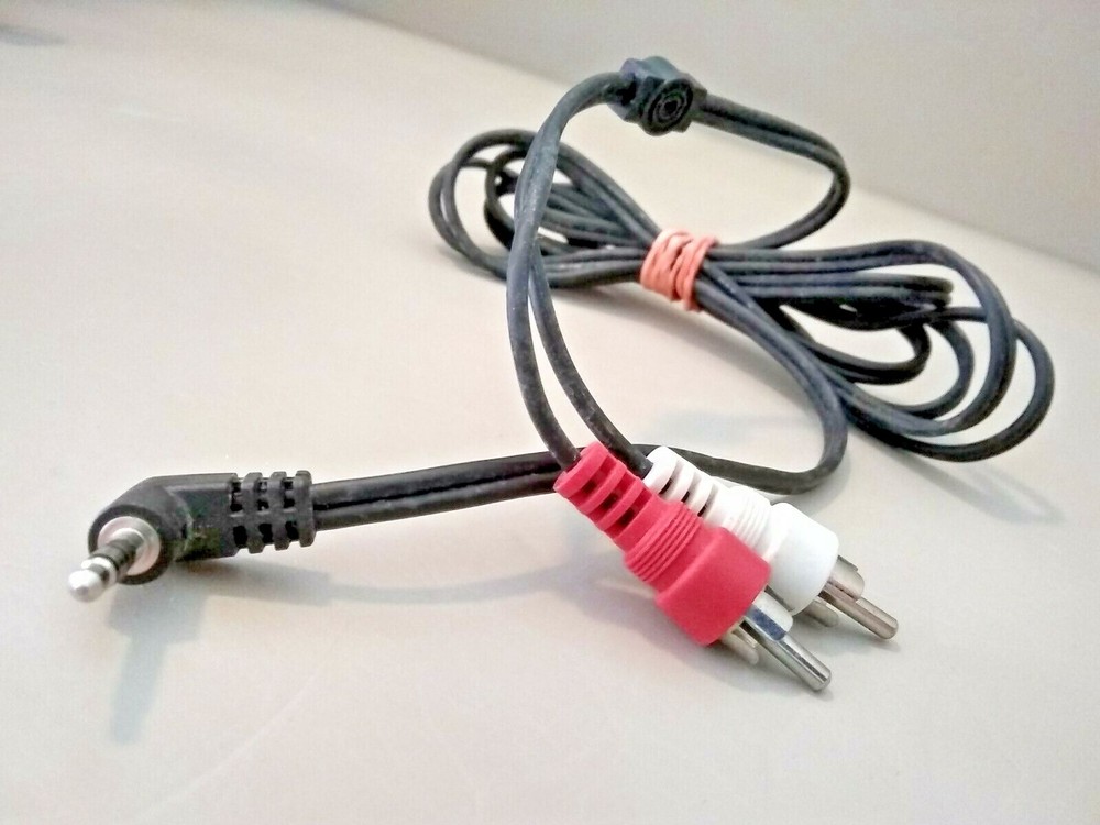 3 RCA CABLES