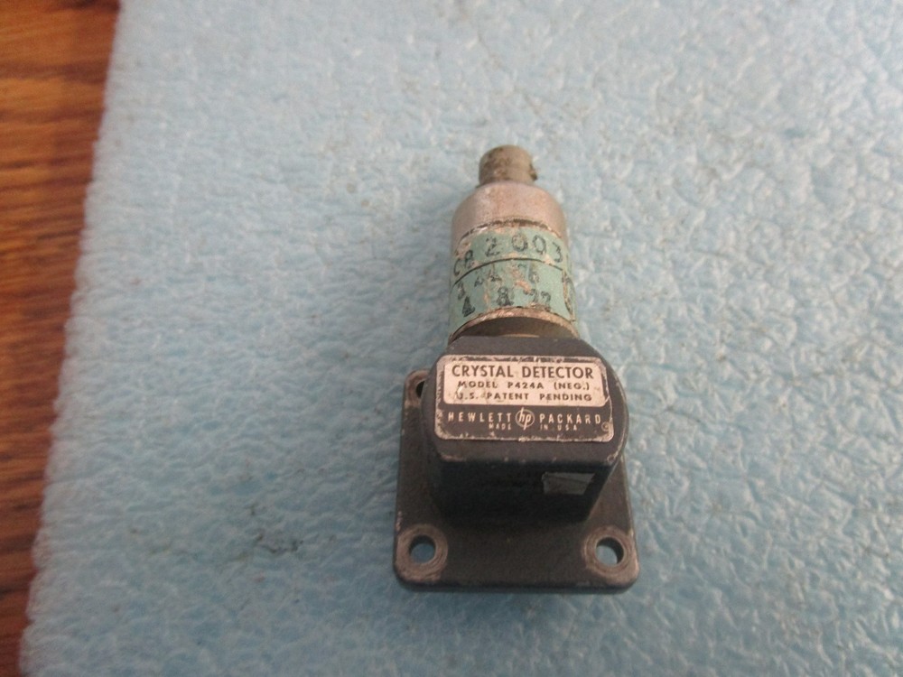 Hewlett Packard Model: P424A Crystal Detector