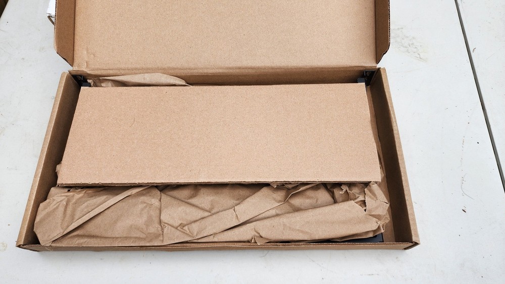 HellermannTyton RNRCMU RapidNet Rear Cable Manager Universal Panel 1U Steel Blk