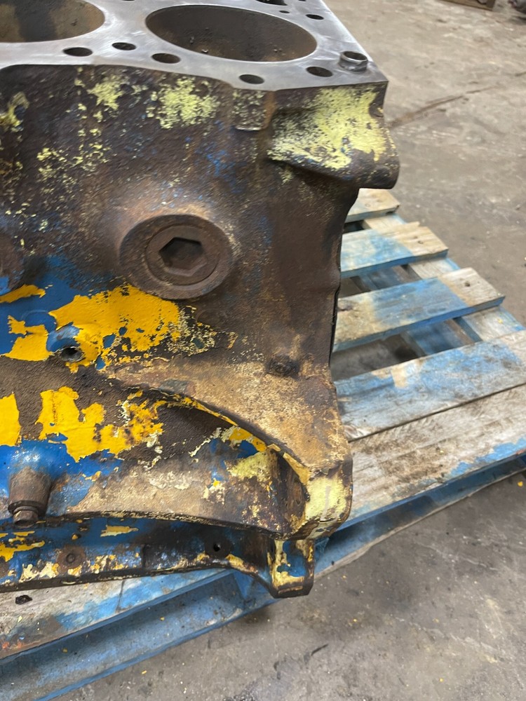 Ford 3500 Tractor Engine Block C5NN6015