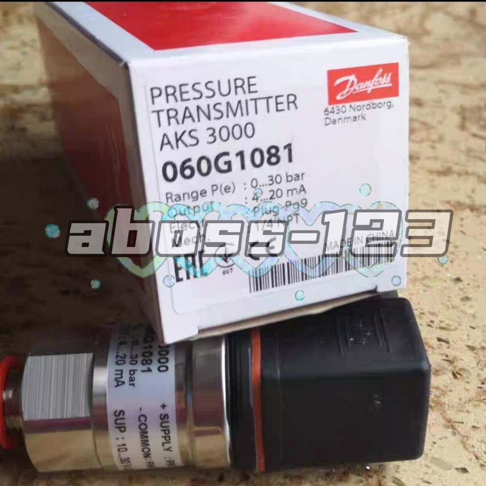 Danfoss 060G1081 AKS3000 pressure sensor#1pcs New In Box