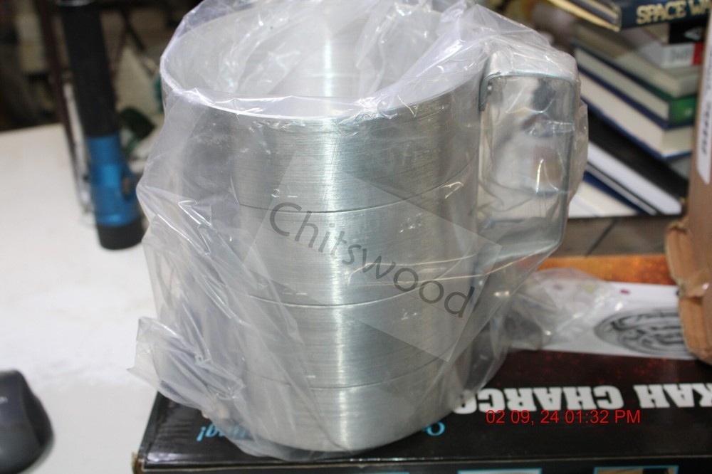 Brown Measuring Cup Pitcher 3 Liter Aluminum Cookware