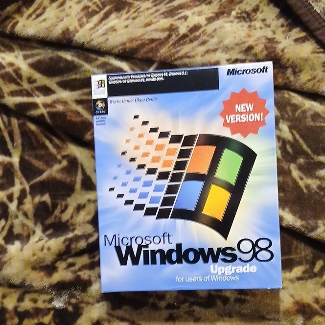 Microsoft Windows 98 Upgrade CD English Standard Operating System