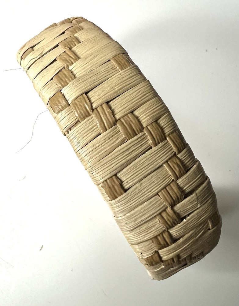 Handmade Woven Raffia Bracelet Triangular Pattern Hawaii 7.75”