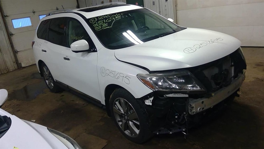 PATHFINDR 2014 Glove Box 948622