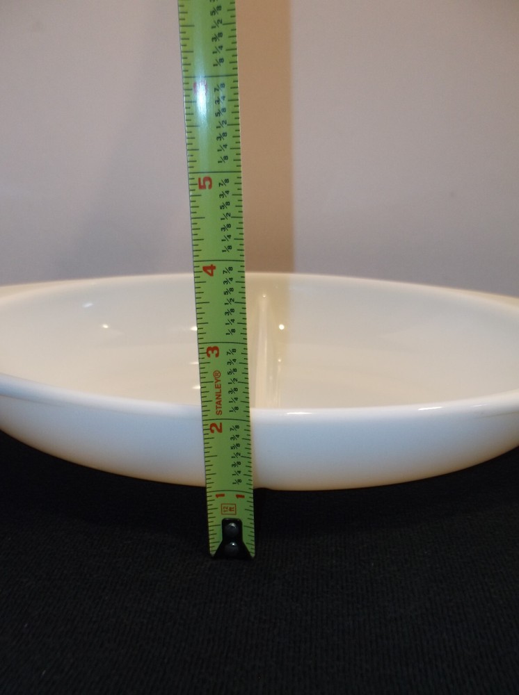 Vintage Pyrex 1-1/2 Quart White Split Casserole Dish Ovenware #1063