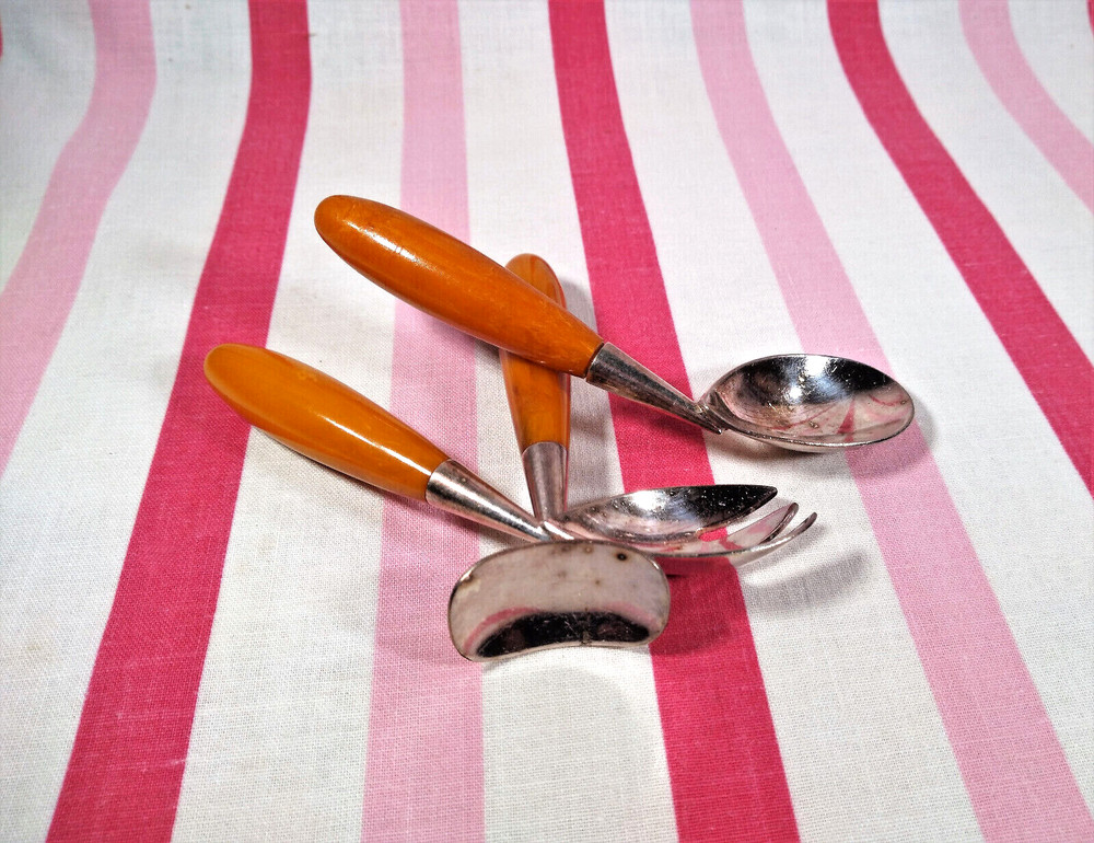 Gorgeous 1940s NAPIER Bakelite Child's Fork Spoon Pusher Set Training Silverware