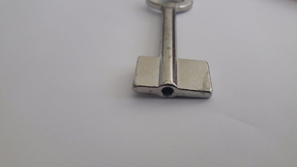 SKS19D /Safe Key blank