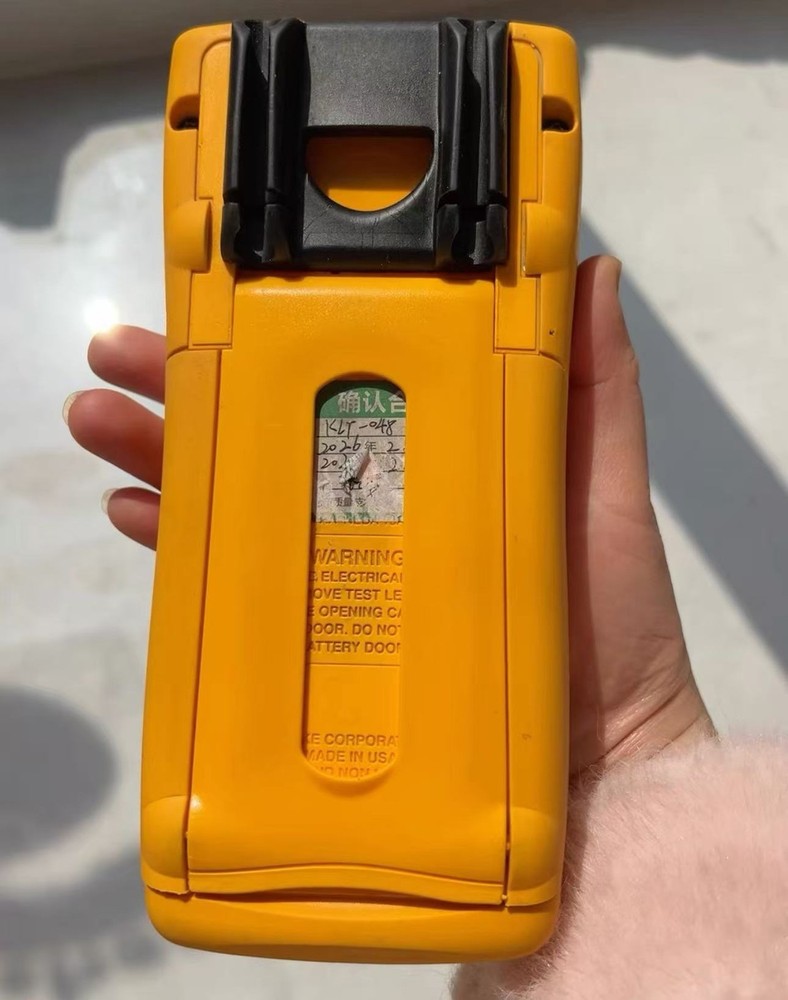 Fluke 725 Multifunction Process Calibrator CALIBRATED !