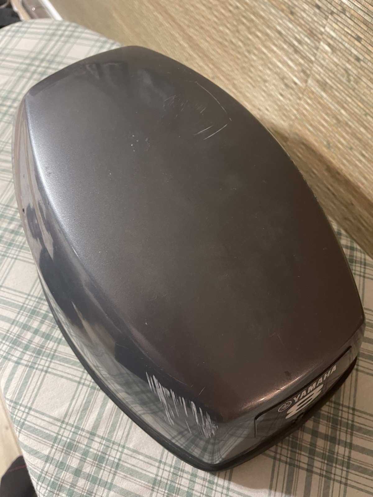 69G-42610-20-4D Yamaha Outboard 4 Stroke 8HP 9.9HP High Thrust Hood Top Cowling